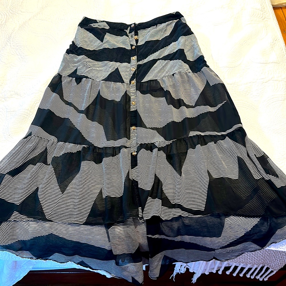 Volcom High low skirt 🖤